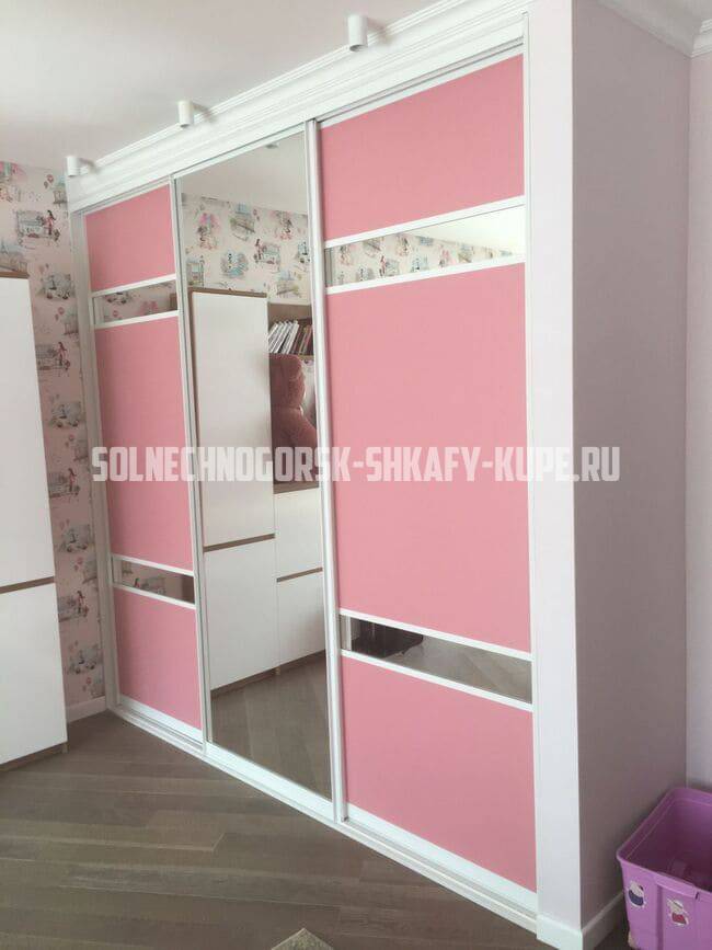 Шкафы в спальню Солнечногорск